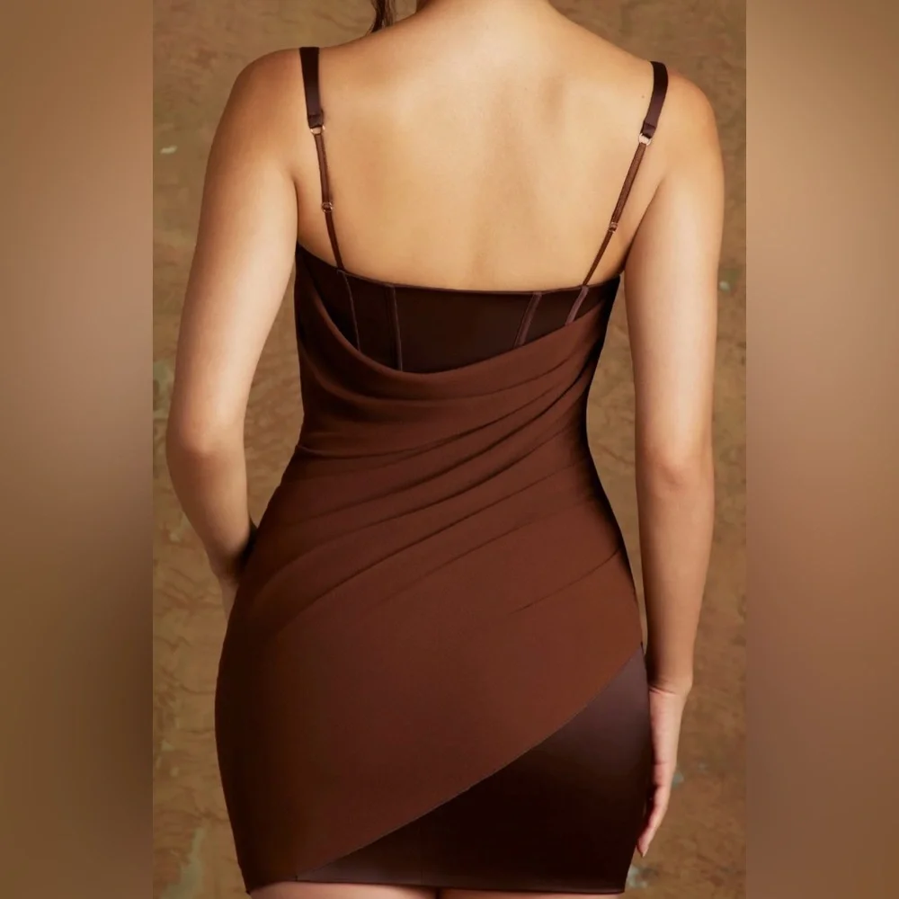 Oh Polly Dress - Picture 2 of 9